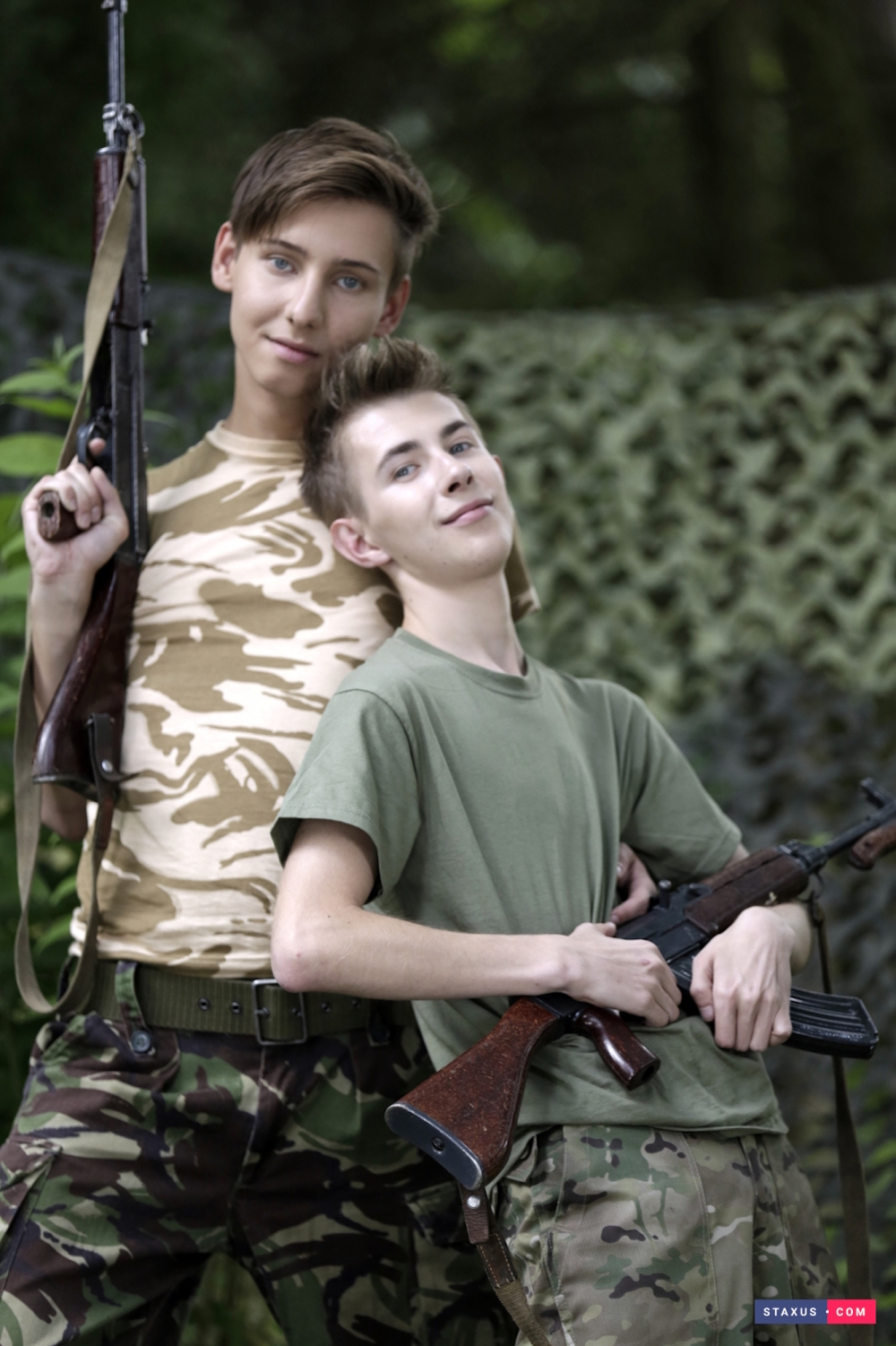 Cumming with bareback military boys 1